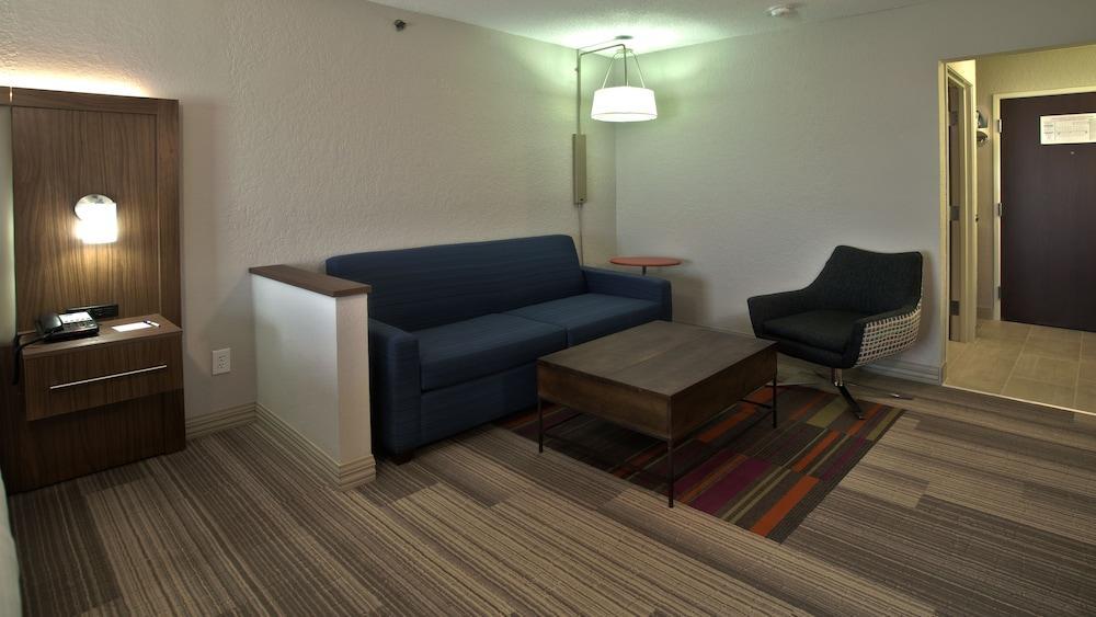 Holiday Inn Express & Suites Evansville North By Ihg Warrenton Esterno foto