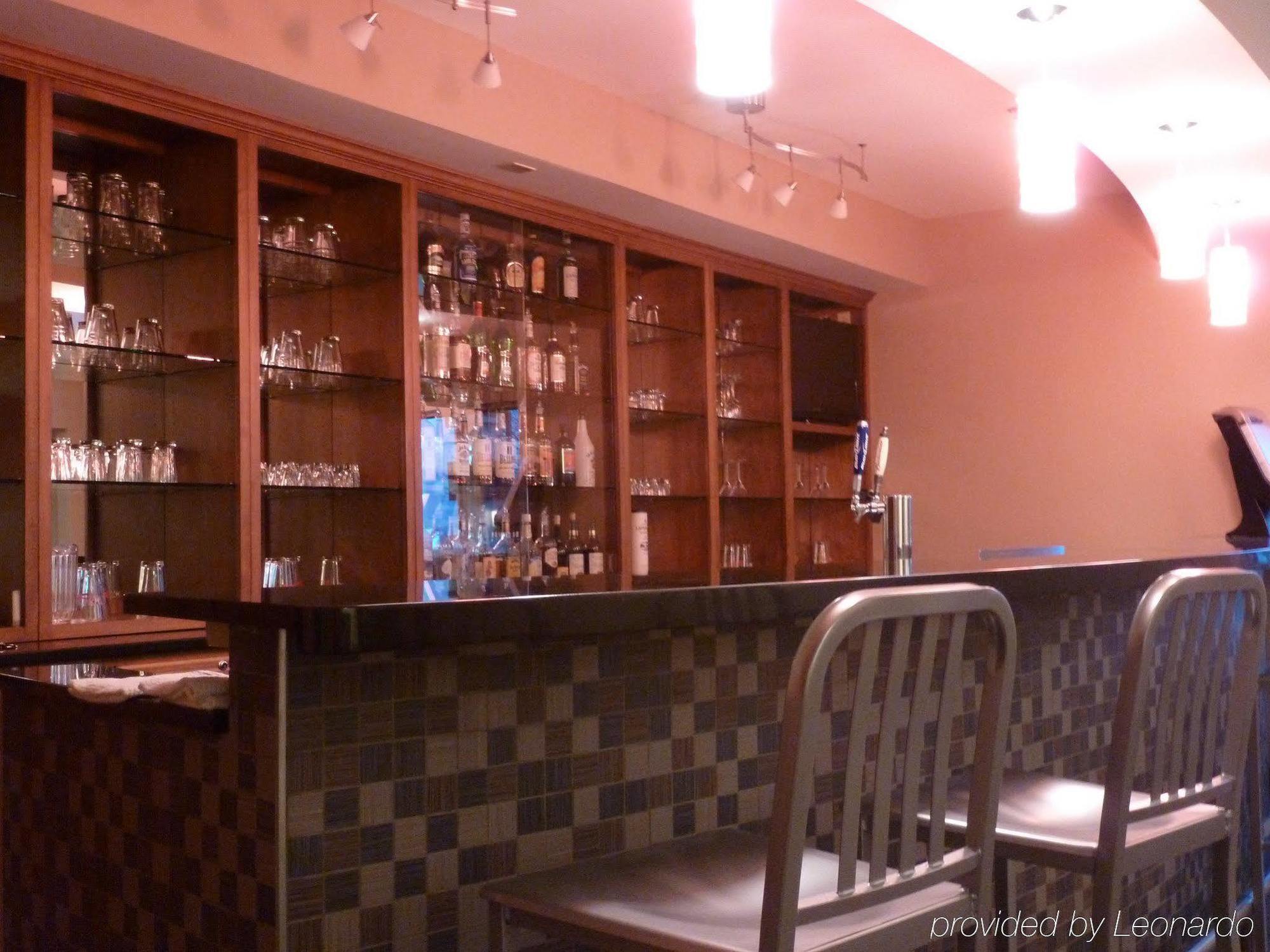 Holiday Inn Express & Suites Evansville North By Ihg Warrenton Ristorante foto